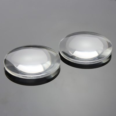 VR-lasien linssipari